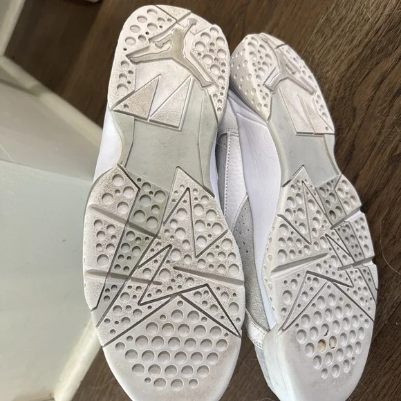 Nike Air Jordan 7 Retro "Pure Money" (also known as "Pure Platinum") - Picture 5 of 5